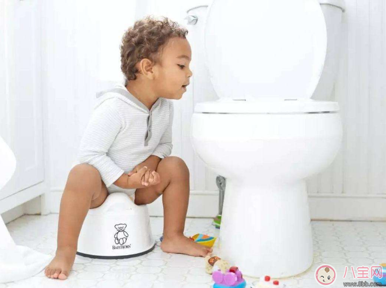 孩子一岁多可以教他如厕吗 孩子自主如厕怎么教