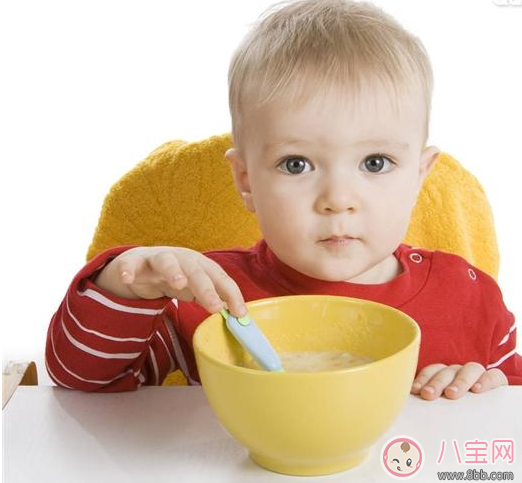 宝宝吃东西不爱嚼怎么办 怎样训练孩子的咀嚼能力