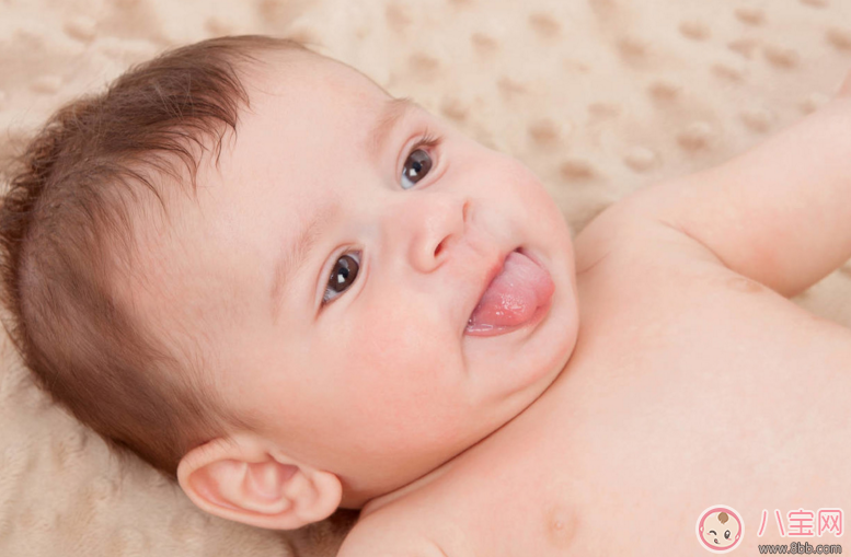 1个月宝宝需要补钙吗 1个月宝宝缺钙的表现