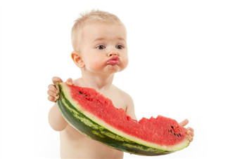 宝宝什么时候吃水果好 如何正确给幼儿吃水果