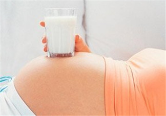 孕妇奶粉几个月喝最佳 孕妇奶粉一天中什么时候喝最好