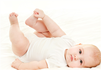 宝宝枕秃就代表缺钙吗 如何护理宝宝的头发