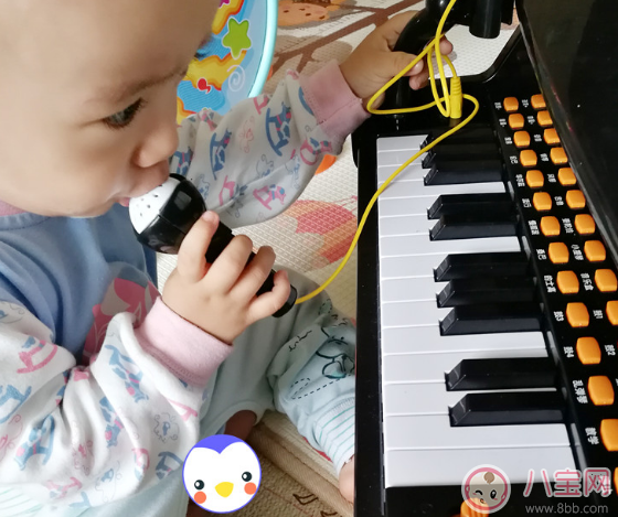 送宝宝电子琴玩具怎么样喜欢吗 宝丽儿童电子琴玩具测评