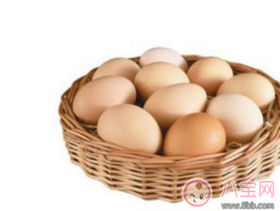 鸡蛋里有血丝可以吃吗 为什么鸡蛋里会有血丝