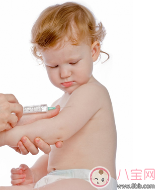 带宝宝打疫苗妈妈心疼的说说感慨 心疼宝宝打疫苗的心情说说