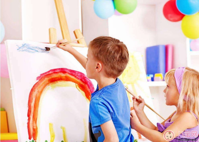 为什么画画能开发孩子的智力 孩子几岁开始学画画好