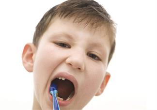 孩子有蛀牙不爱刷牙怎么办 怎么让宝宝爱上刷牙2018