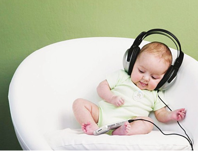 新生儿可以听音乐吗 适合新生婴儿听的音乐有哪些