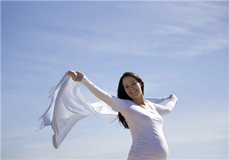 孕期应该如何选购衣服 2018孕妇装的选购和穿着