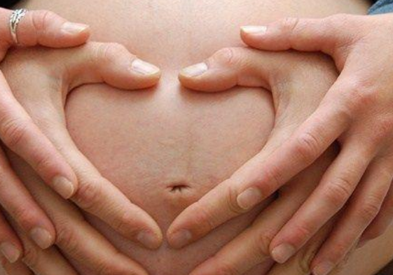 试管婴儿取卵后肚子胀怎么办 试管婴儿取卵后要注意哪些