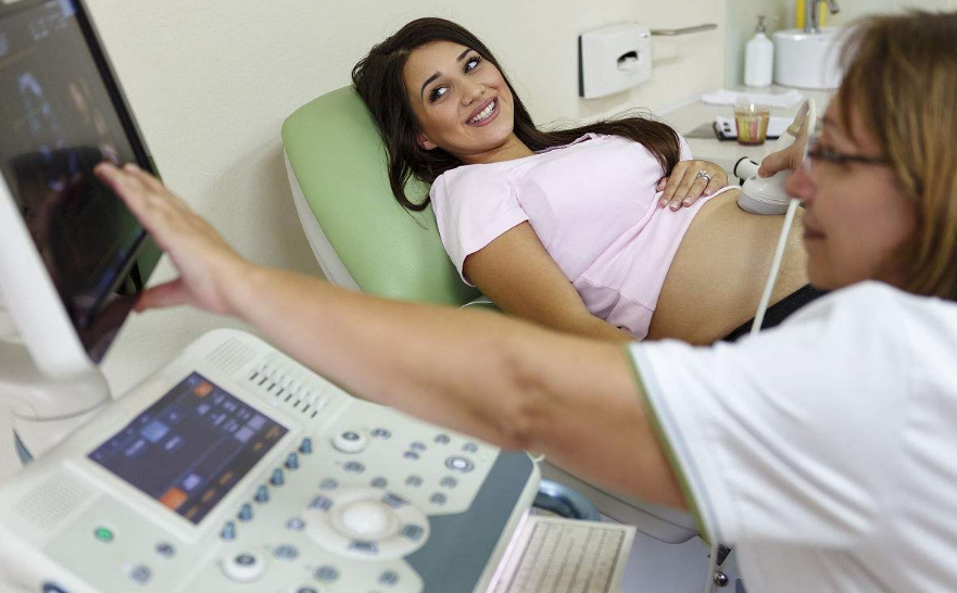 孕晚期怎么确定顺产还是剖腹产 剖腹产一般提前多久去剖