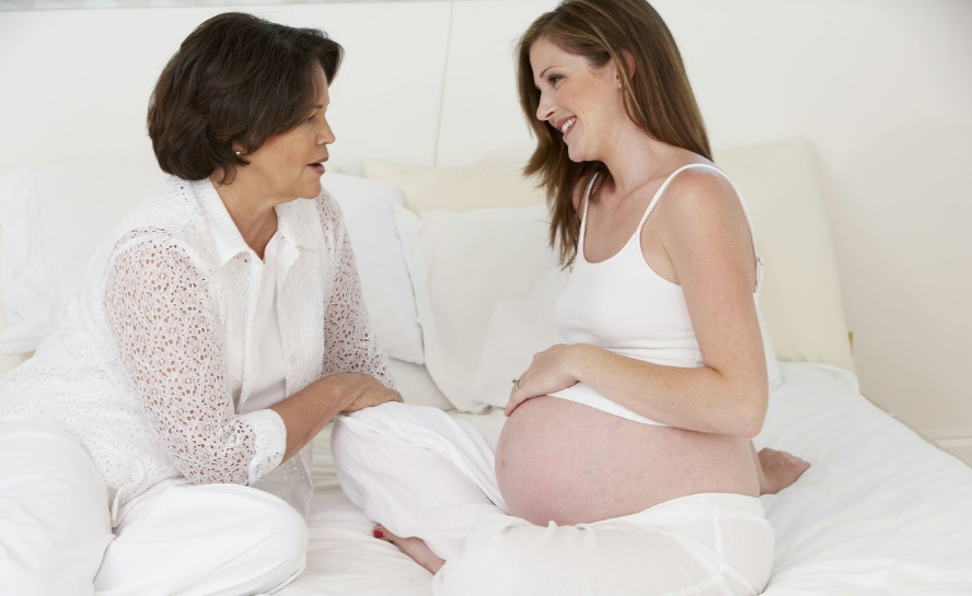 孕妇脸上水肿正常吗 如何减轻妊娠水肿
