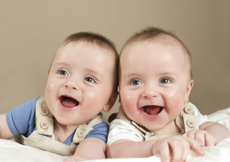 怀双胞胎的概率多大 遗传因素更容易怀多胞胎吗