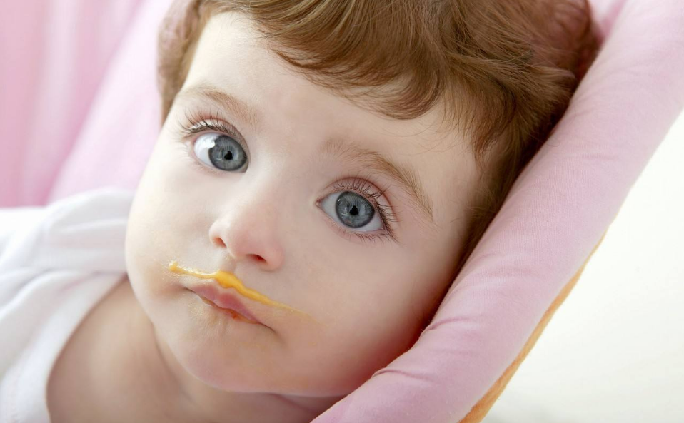 如何判断宝宝是湿疹还是皮肤炎 宝宝护肤品怎么选择
