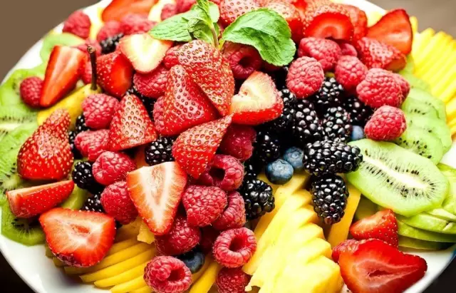 饭后多久可以吃水果 饭后可以吃哪些水果呢