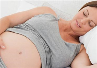 孕中期宫缩是什么感觉 孕期肚子硬不舒服应该怎么办