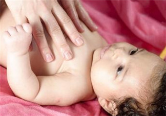 2个月男婴腹泻推拿后死亡怎么回事 宝宝能进行推拿按摩吗