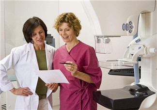 乳房X光能检查出胸部什么问题 乳房X光检查痛不痛