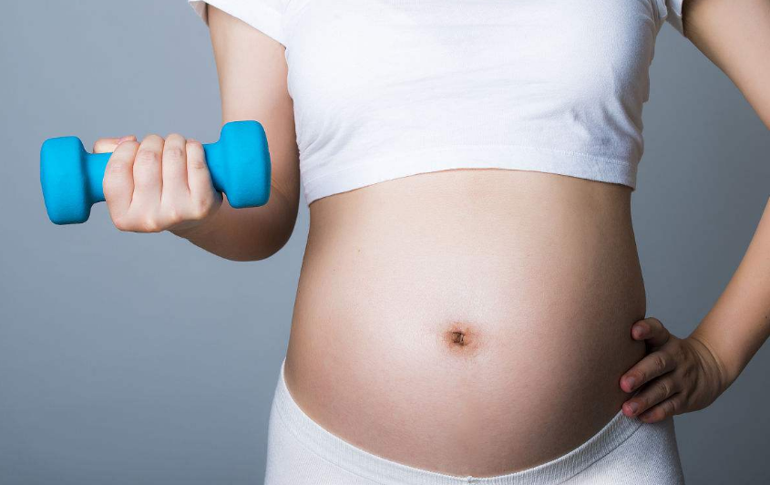 怀孕肚子硬硬的是什么原因 怀孕肚子硬是要生了吗2018