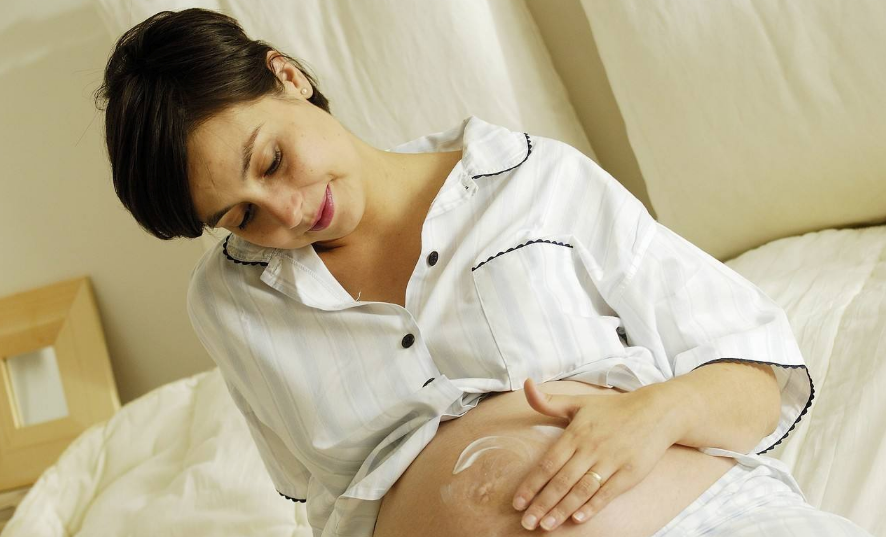 孕期严重冒痘痘怎么办 孕妇长痘能用哪些护肤品
