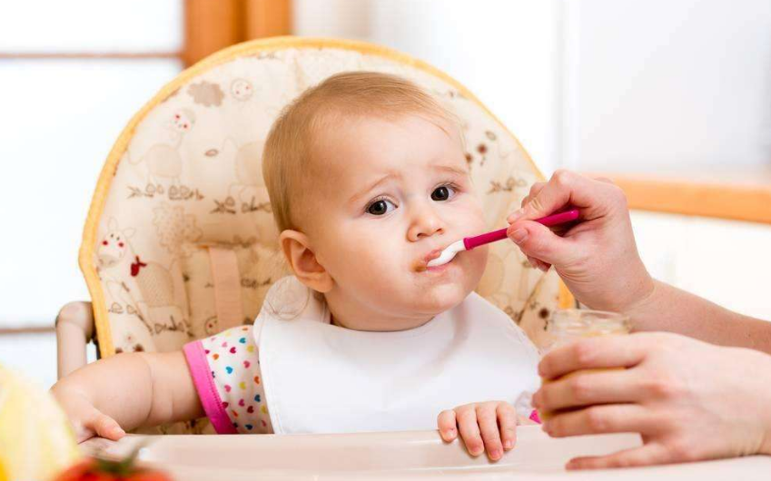 宝宝只吃奶不吃饭怎么办 宝宝不吃饭是什么原因导致的2018