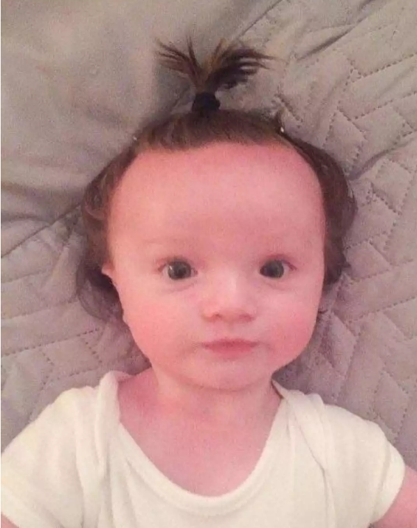 孕期怎么做宝宝出生头发浓密 如何让宝宝拥有一头漂亮的头发