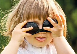 户外活动可以减少孩子近视吗 多在户外活动能不能预防近视