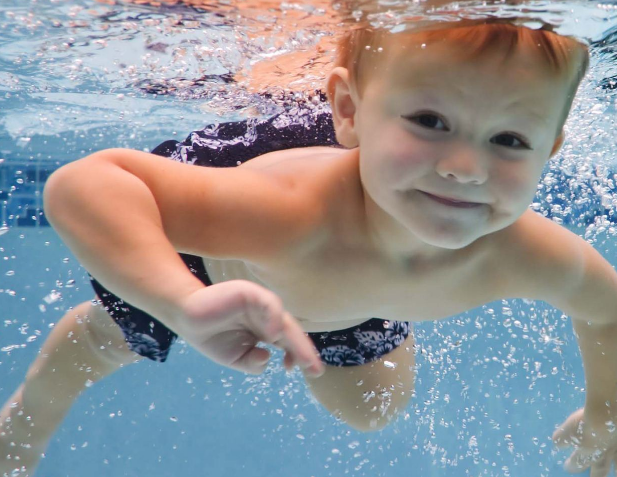 婴儿游泳的注意事项 宝宝游泳有什么好处2018