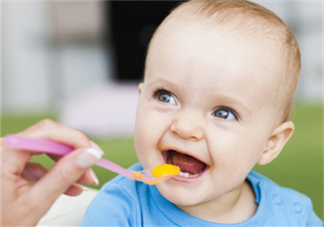 宝宝不爱吃饭什么原因 提升宝宝吞咽和咀嚼能力