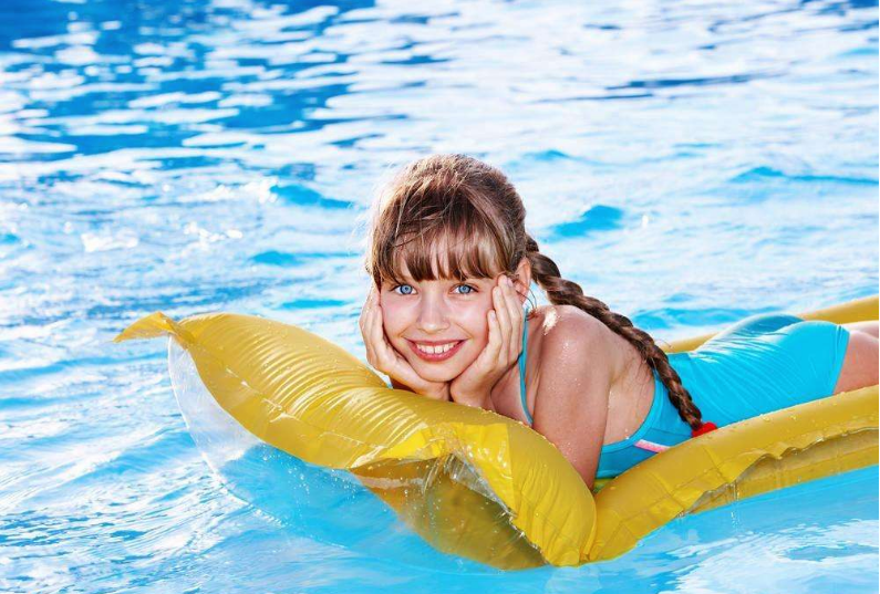 哪些地方容易溺水 暑假孩子游泳如何避免溺水