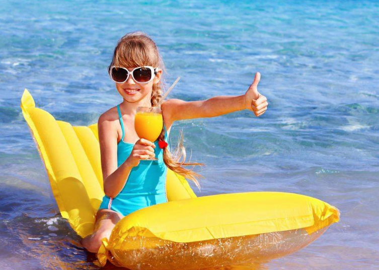 哪些地方容易溺水 暑假孩子游泳如何避免溺水