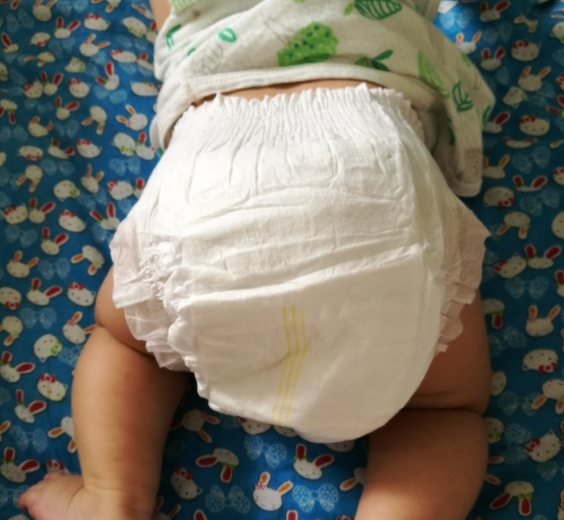 艾叶草纸尿裤适合宝宝夏天用吗 艾叶草纸尿裤怎么样好用吗