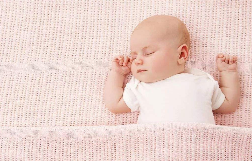 用什么方法可以让孩子按时睡觉 宝宝按时睡觉方法2018