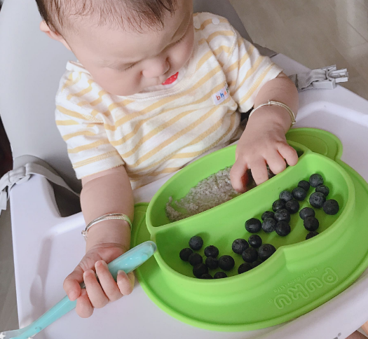 PUKU硅胶餐盘使用测评 PUKU婴幼儿硅胶餐盘用着怎么样