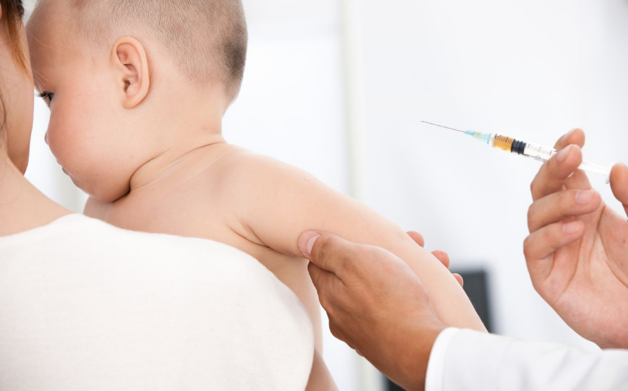 儿童入学前必须接种的疫苗有哪些 宝宝一定要准时去打疫苗吗