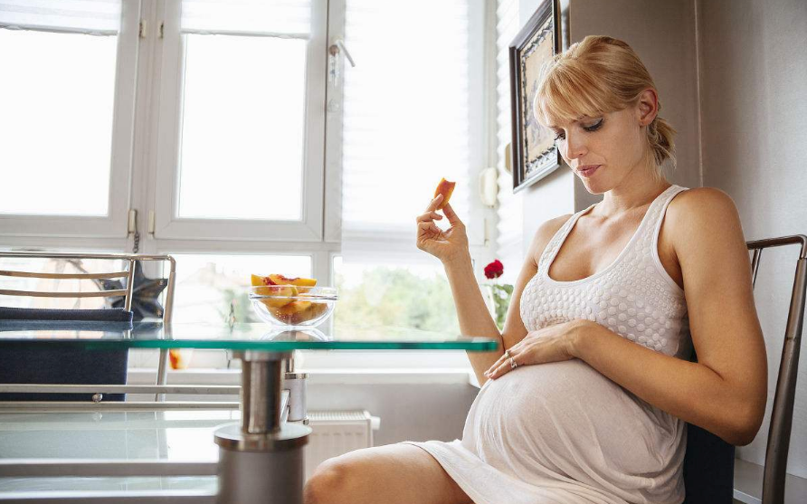 怀双胞胎怎样吃才健康 孕期不同阶段如何补充营养