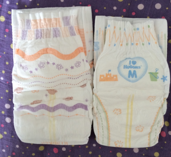 名人宝宝纸尿裤和好奇银装哪个好 名人宝宝纸尿裤使用测评