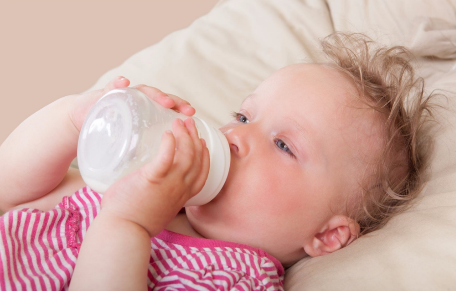 宝宝夏季厌奶怎么办 孩子夏天厌奶的原因是什么