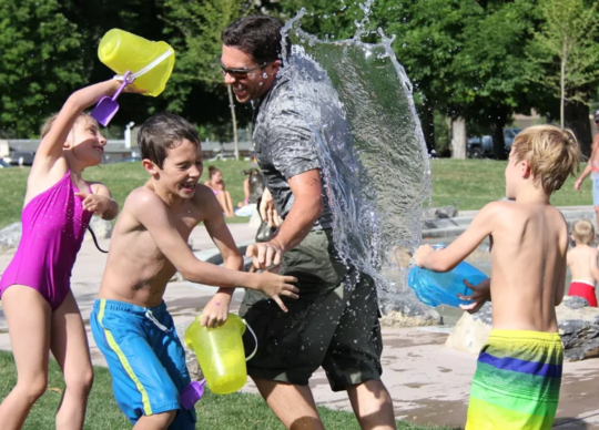 让孩子在暑假玩有什么好处 孩子暑假怎么玩比较好