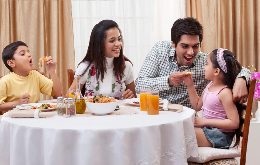 夏季带孩子在外就餐如何做到安全健康 带孩子外食需要注意什么
