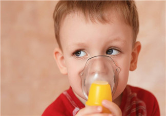 立秋后孩子咳嗽吃什么 怎么分辨孩子是热咳还是寒咳