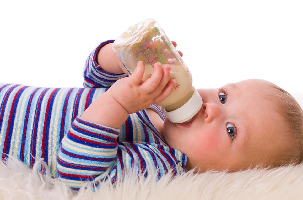 奶粉怎么选 什么样的奶粉更适合宝宝