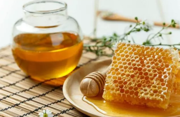 孕妇第几个月可以喝蜂蜜 孕妇什么时候喝蜂蜜最好