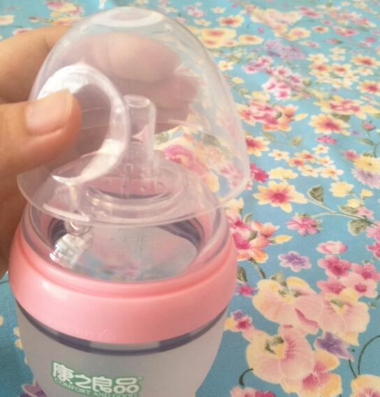 康之良品新生儿硅胶奶瓶怎么样 康之良品新生儿硅胶奶瓶使用测评