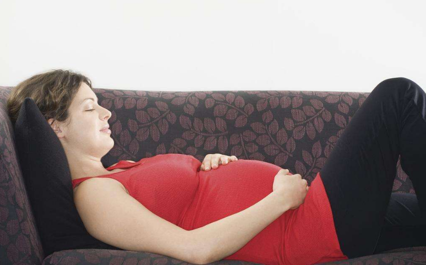 怀孕后只能左侧睡吗 怀孕后怎么睡觉比较健康