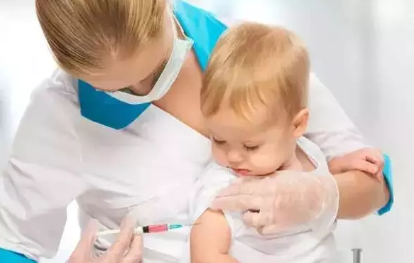 0-1岁宝宝需要种哪些疫苗 宝宝接种疫苗注意事项2018