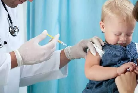0-1岁宝宝需要种哪些疫苗 宝宝接种疫苗注意事项2018