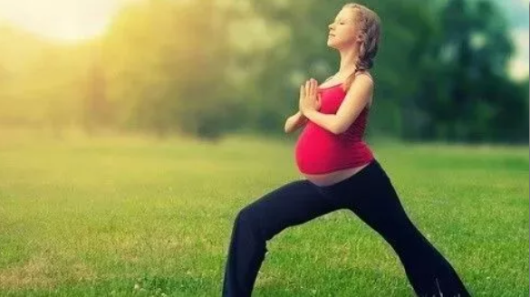 颖儿双胞胎三个月怀孕大出血掉了一个 孕期有哪些危险的事情不能做