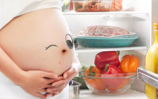 孕期吃什么水果生出来的宝宝皮肤会好 孕妇吃水果注意事项