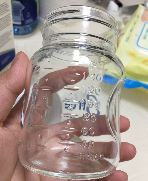 贝丽防胀气奶瓶材质是玻璃的吗 贝丽防胀气奶瓶会不会摔破